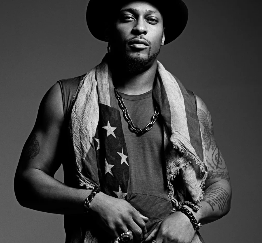 Neo-Soul artist, D'Angelo